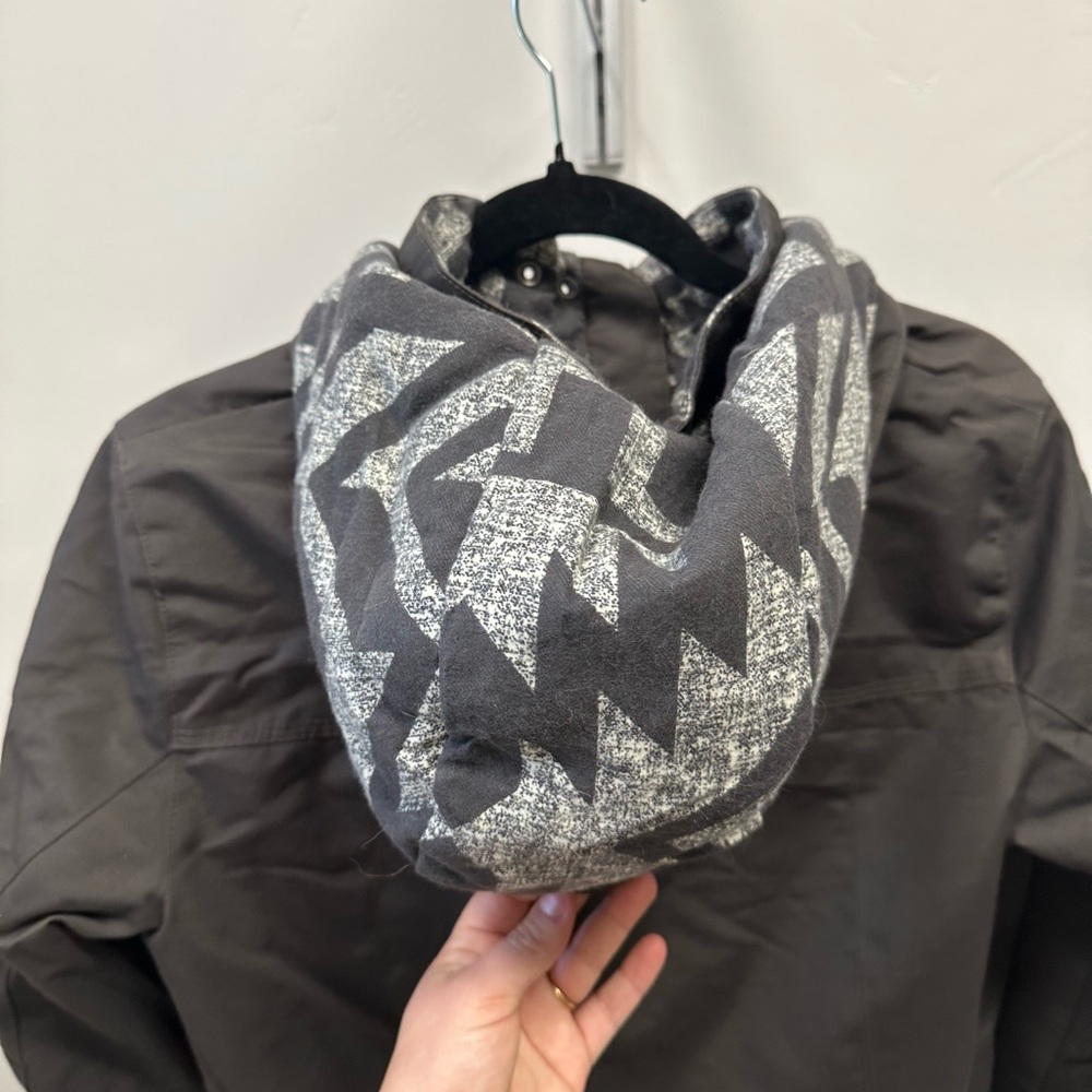 Roxy jacket - Picture 12 of 14